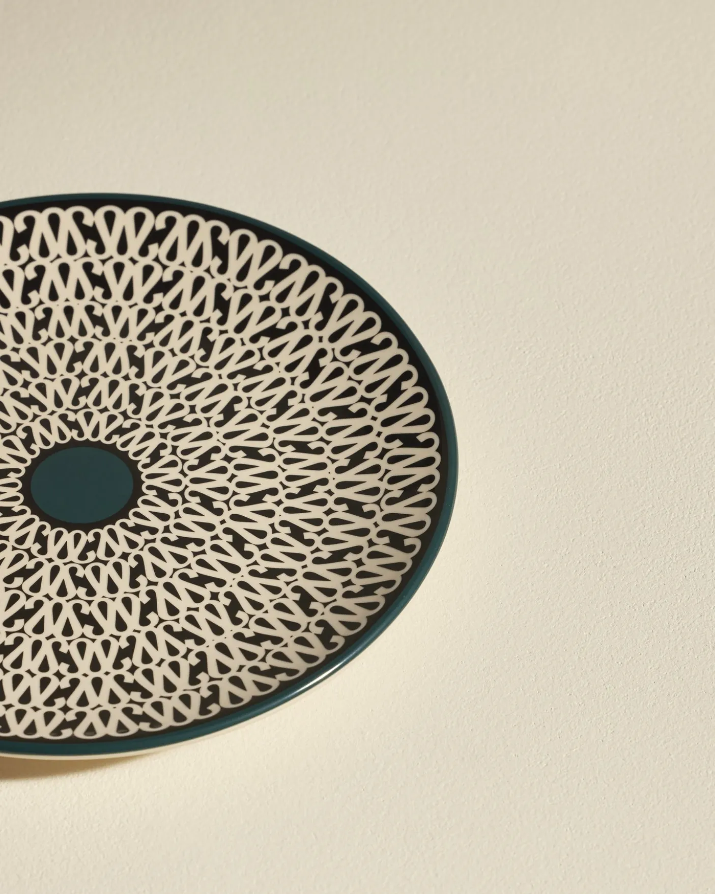 Assiette à dessert Sarah - Radis Noir